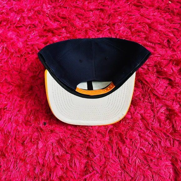 Hat - Picture 2 of 2